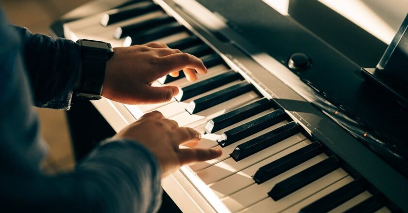 Master the Keys: Essential Piano Playing Tips for Beginners